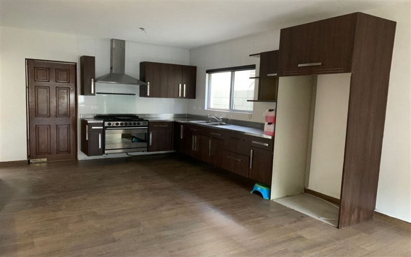 Cumbres 3er Sector, Nuevo León, 3 Habitaciones Habitaciones, ,3 BathroomsBathrooms,Casa Habitación,Venta,Cumbres 3er Sector,2,1030